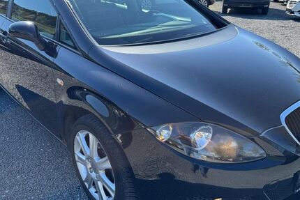 Seat Leon 237.203 km 899 &euro; Boxberg 97944