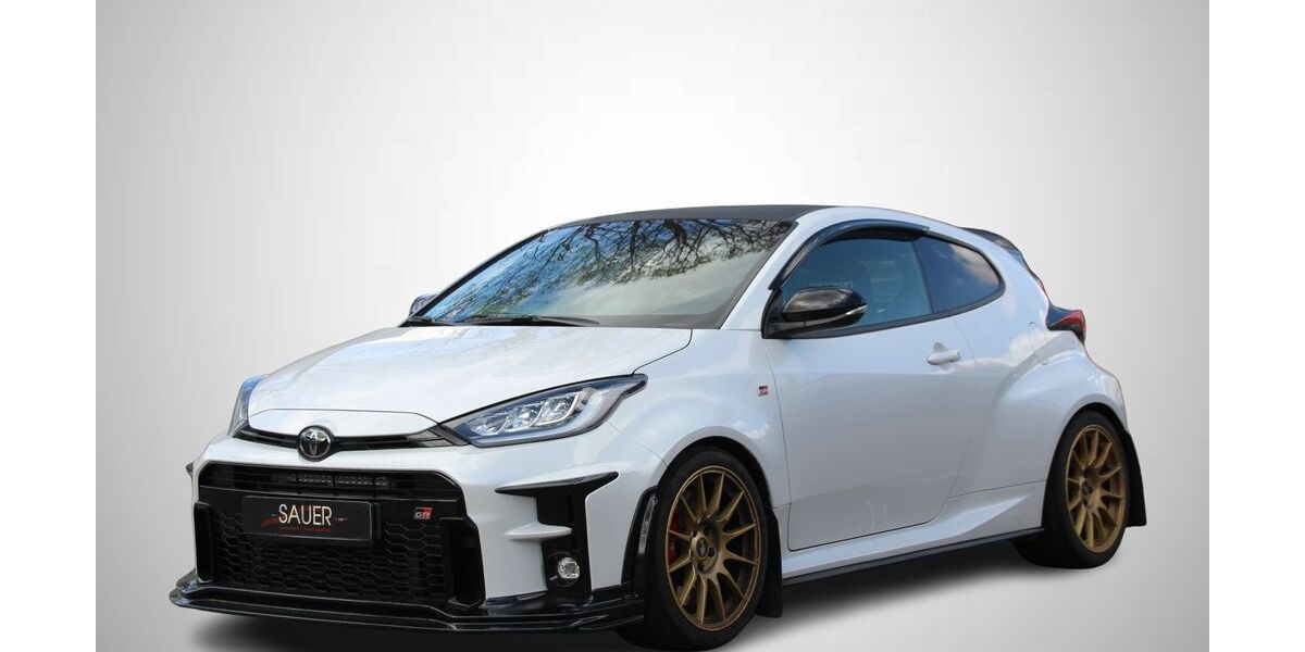 Toyota Yaris 18.000 km 56.980 &euro; Pfullingen 72793