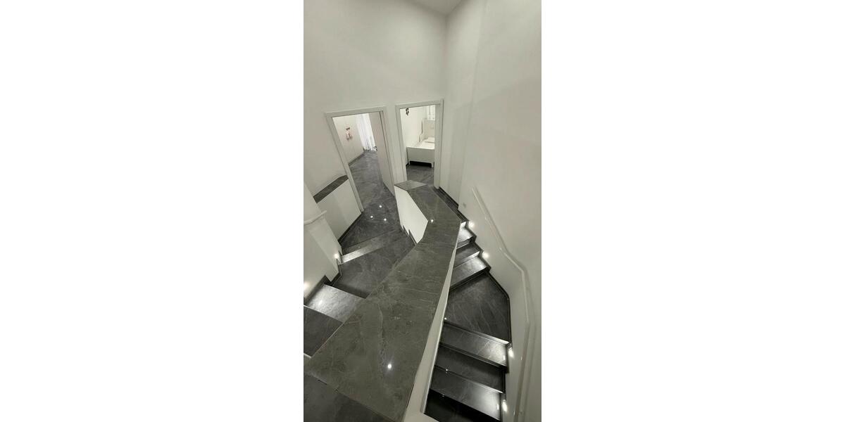 Reihenhaus Burghausen - 7 Zimmer, 150 m&sup2;, 580.000&euro; | Angebot:25276735