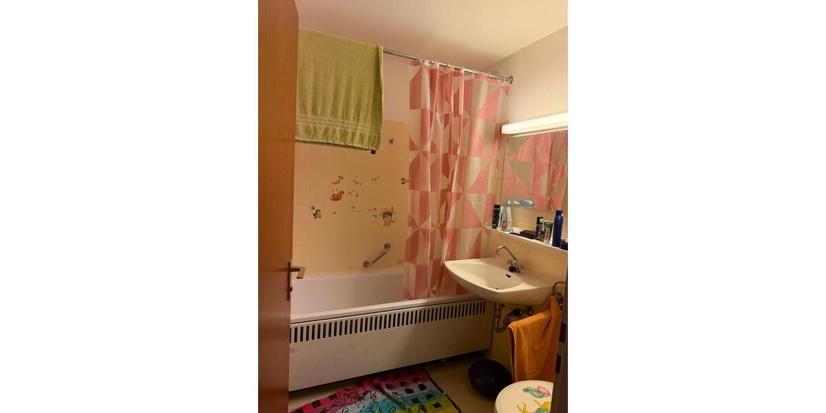 Erdgeschoßwohnung Freudenstadt - 1 Zimmer, 35 m&sup2;, 740&euro; | Angebot:26253128