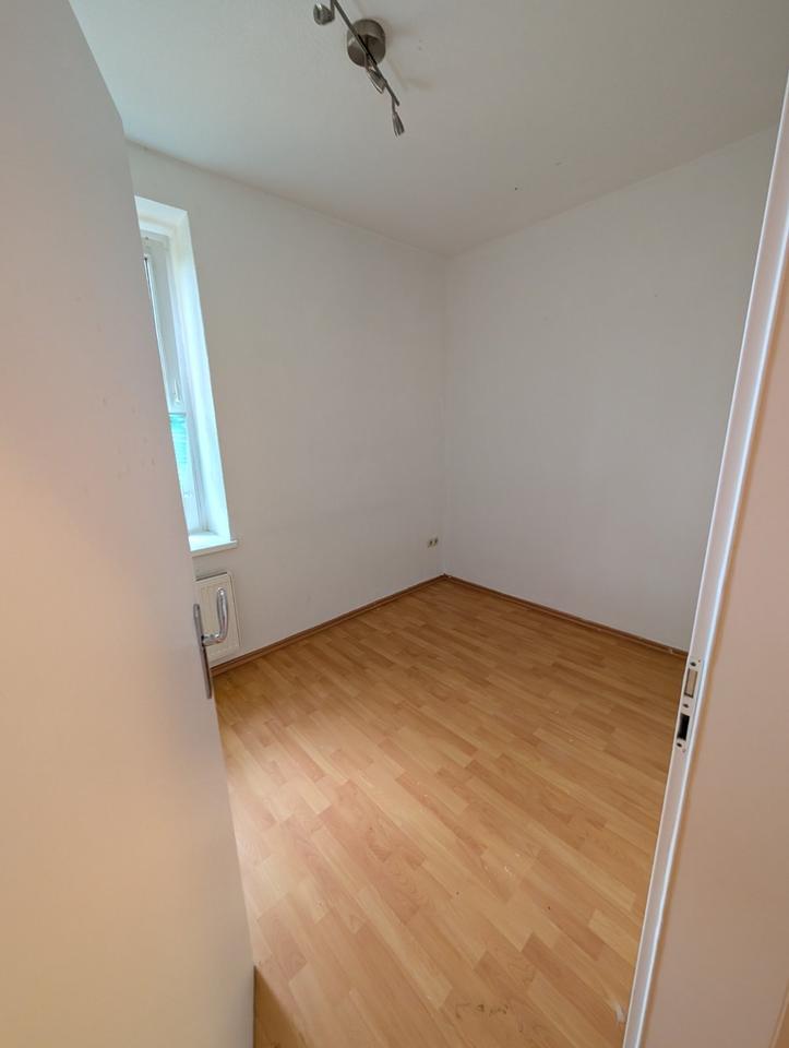 Gemütliche 3-Zimmer-Wohnung in Schwerin (62,48 m²) zimmer