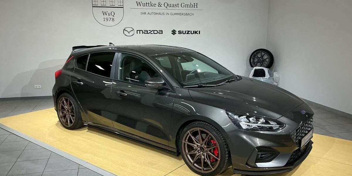 Ford Focus 27.300 km 28.950 &euro; Gummersbach 51645