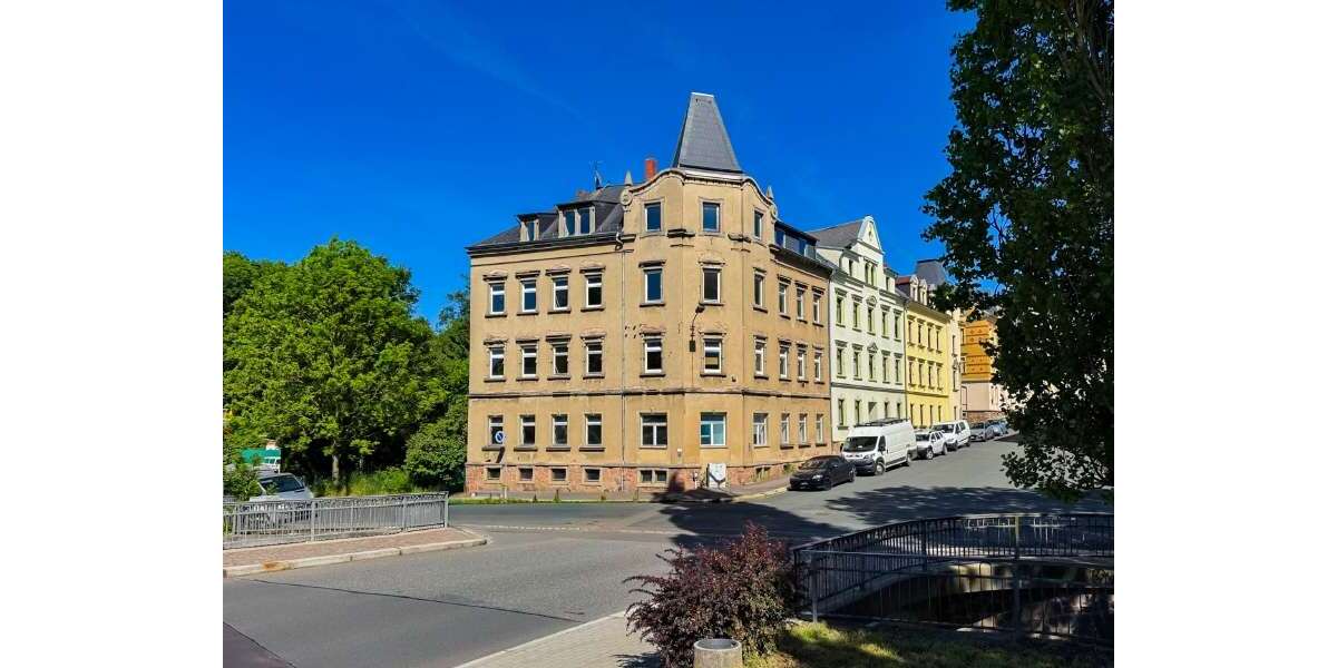 Einfamilienhaus Waldheim - 16 Zimmer, 429 m&sup2;, 180.000&euro; | Angebot:26945427