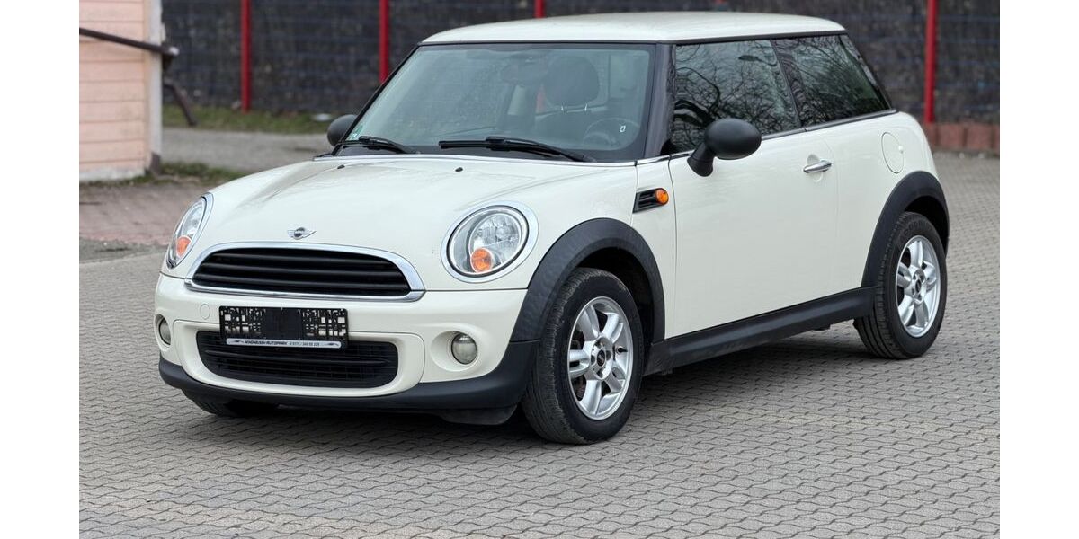 Mini ONE 188.000 km 4.900 &euro; Windhausen 37539