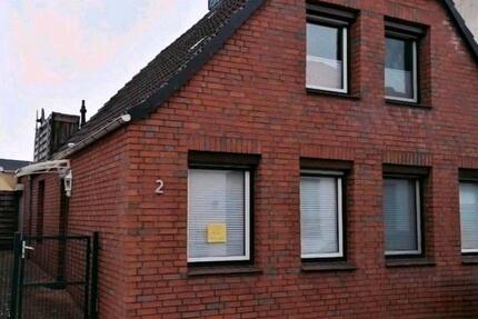Haus Wesselburen - 3 Zimmer, 110 m&sup2;, 150.000&euro; | Angebot:25980232