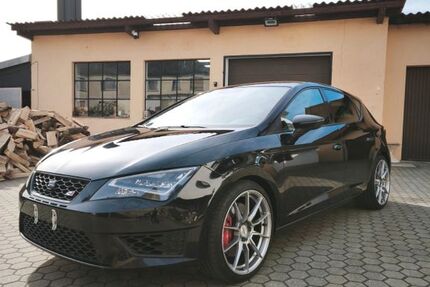 Seat Leon 109.000 km 15.990 &euro; Pommersfelden 96178