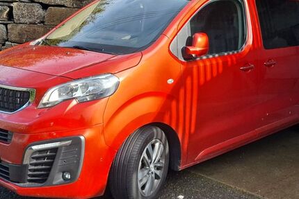 Peugeot Traveller 43.300 km 34.000 € Düsseldorf 40225