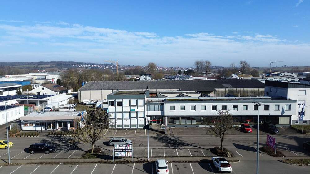 Halle in Giengen an der Brenz 1.290.000 € 900 m² zimmer