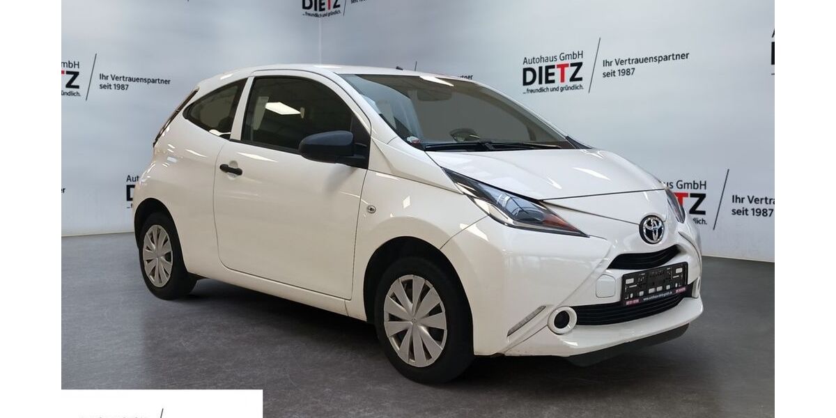 Toyota Aygo (X) 103.852 km 6.770 &euro; Wildau 15745
