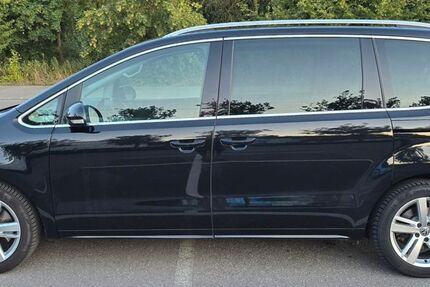 VW Sharan 117.800 km 30.900 &euro; Sindelfingen 71065