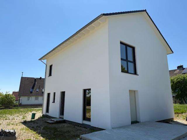 Einfamilienhaus Bobingen - 5 Zimmer, 169 m&sup2;, 725.000&euro; | Angebot:21796600