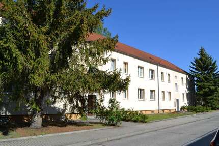Wohnung zum Mieten in Schwarze Pumpe 400,15 € 75.5 m²
