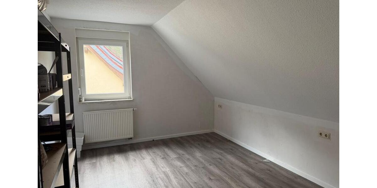 Etagenwohnung Uder - 4 Zimmer, 90 m&sup2;, 567&euro; | Angebot:26397565