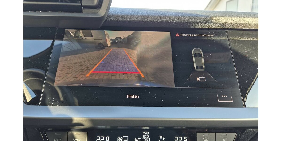 Audi A3 35 TDI advanced Rückfahrkamera, Virtual Cockpit 111.100 km 19.990 &euro; Rodgau 63110