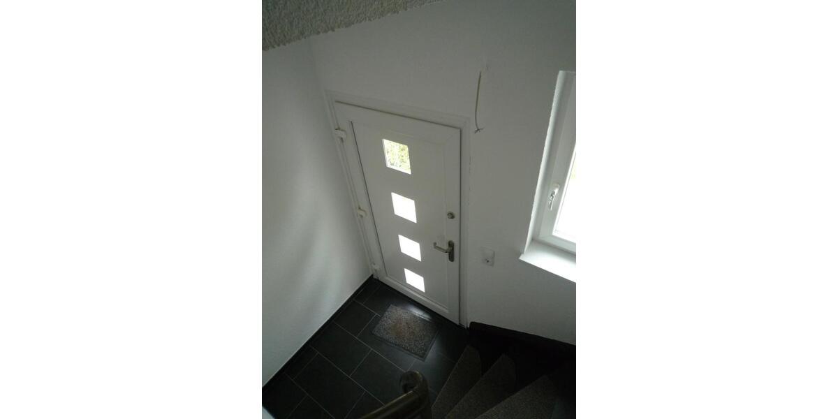 Etagenwohnung Kaufungen - 3 Zimmer, 90 m&sup2;, 1.080&euro; | Angebot:25323840