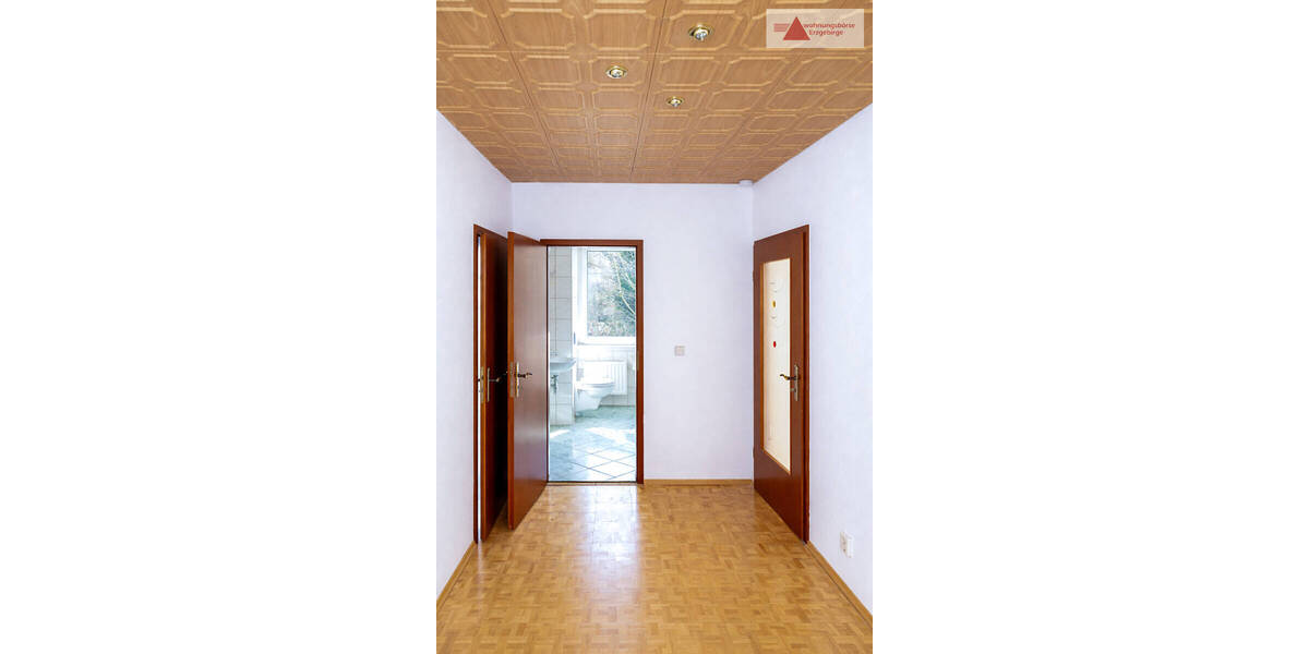 Etagenwohnung Oelsnitz/Erzgebirge Oelsnitz - 2 Zimmer, 55 m&sup2;, 70.000&euro; | Angebot:26686649