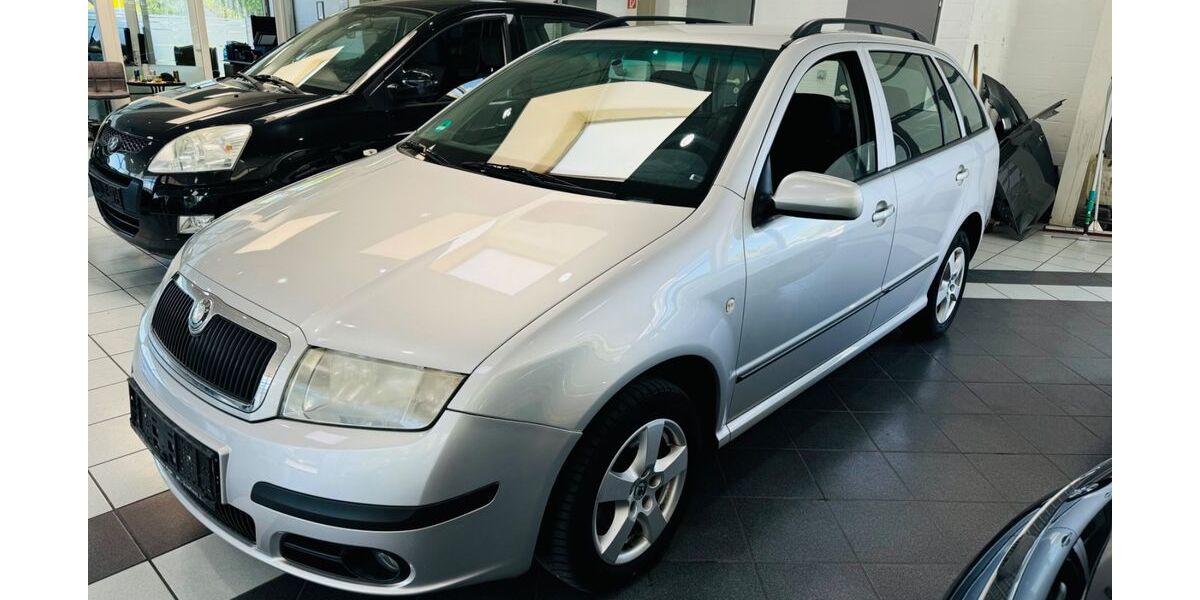 Skoda Fabia 205.000 km 2.299 &euro; kevelaer 47623