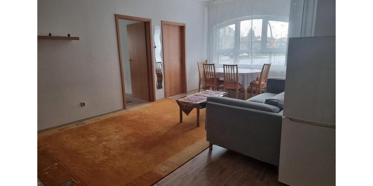 Hochparterre Rathenow - 4 Zimmer, 90 m&sup2;, 725&euro; | Angebot:26381821