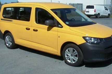 VW Caddy Maxi 2.0TDI Kombi-Klima-5 Sitze-AHK-1.Hand 267.443 km 13.685 &euro; Wittmund 26409