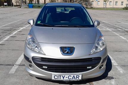 Peugeot 207 103.867 km 3.699 &euro; Dresden OT Weixdorf 01108