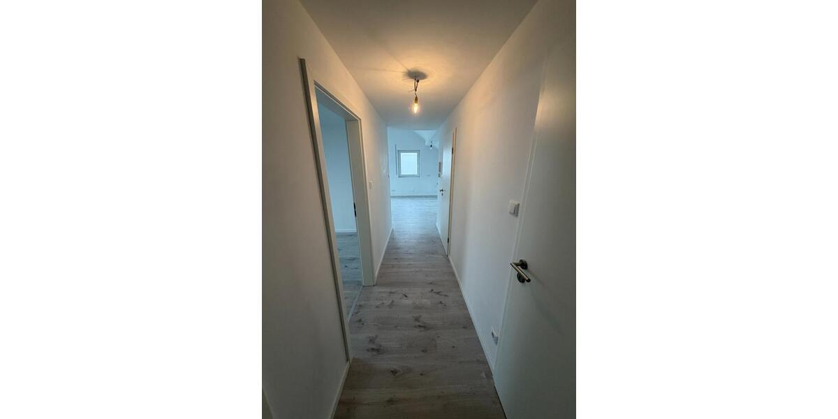 Neue 3-Zimmer DG-Wohnung in Dürnsricht 3 zimmer