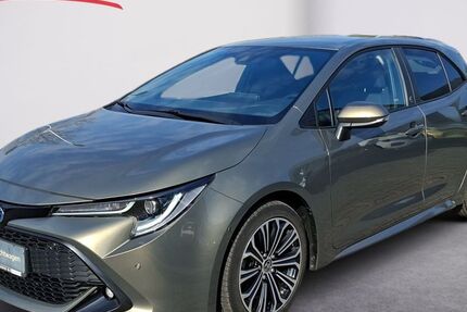 Toyota Corolla 52.000 km 21.990 &euro; Wiesmoor 26639
