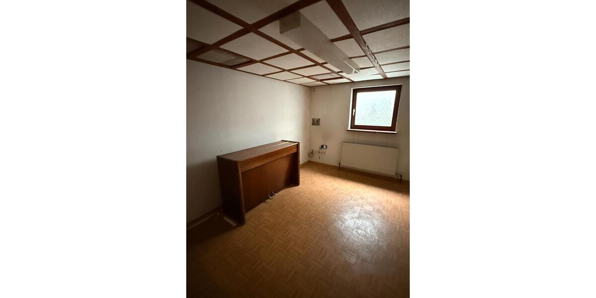 Doppelhaushälfte Neckarsulm - 8 Zimmer, 133 m&sup2;, 485.000&euro; | Angebot:26855689