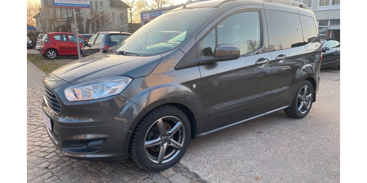 Ford Tourneo Courier 150.000 km 7.999 &euro; Neumünster 24534