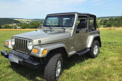 Jeep Wrangler 162.300 km 18.900 &euro; Gmund 83703