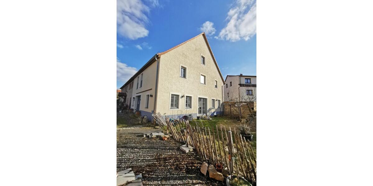 Heute besichtigen 6 Zimmer Haus zur Vermietung mit EBK - ländlich 6 zimmer