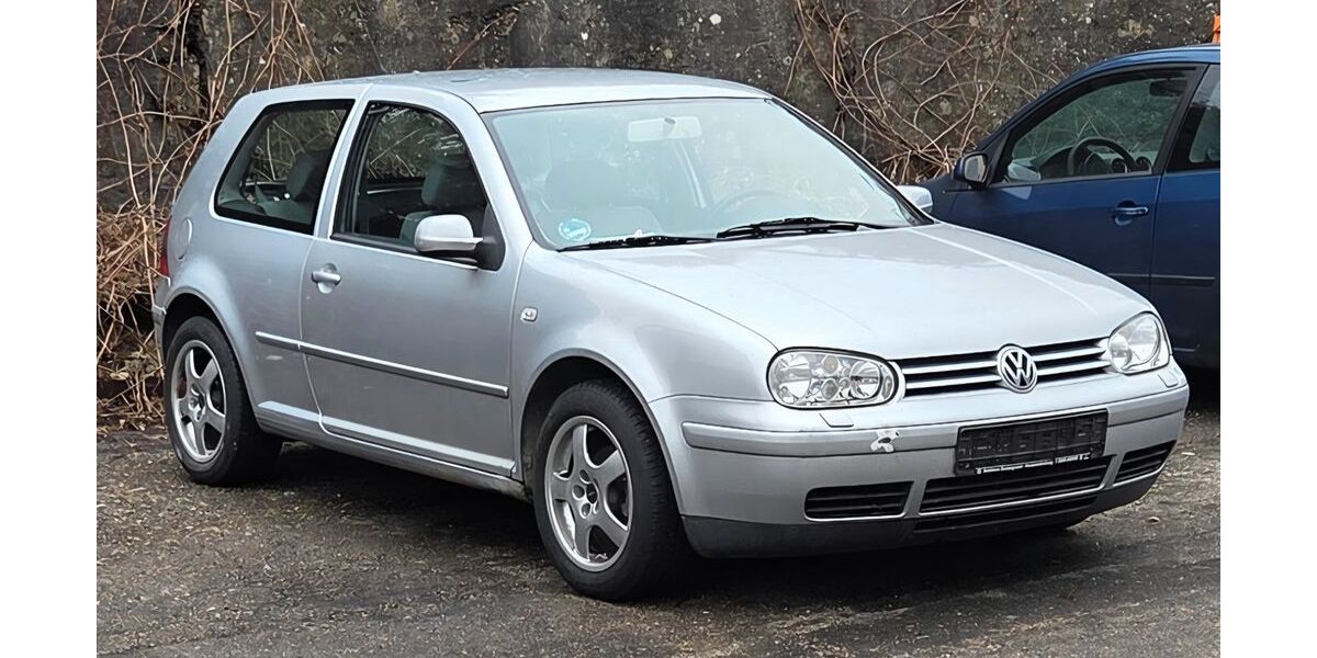 VW Golf 291.812 km 1.550 &euro; Mörnsheim 91804