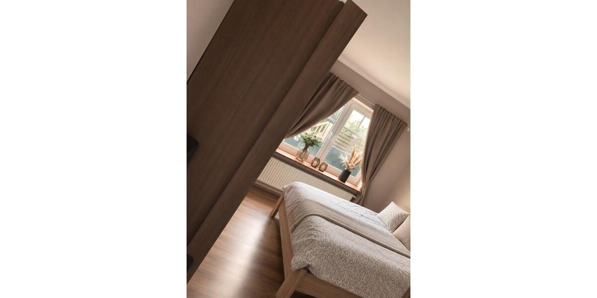 Bungalow Weener - 3 Zimmer, 85 m&sup2;, 275.000&euro; | Angebot:27025396