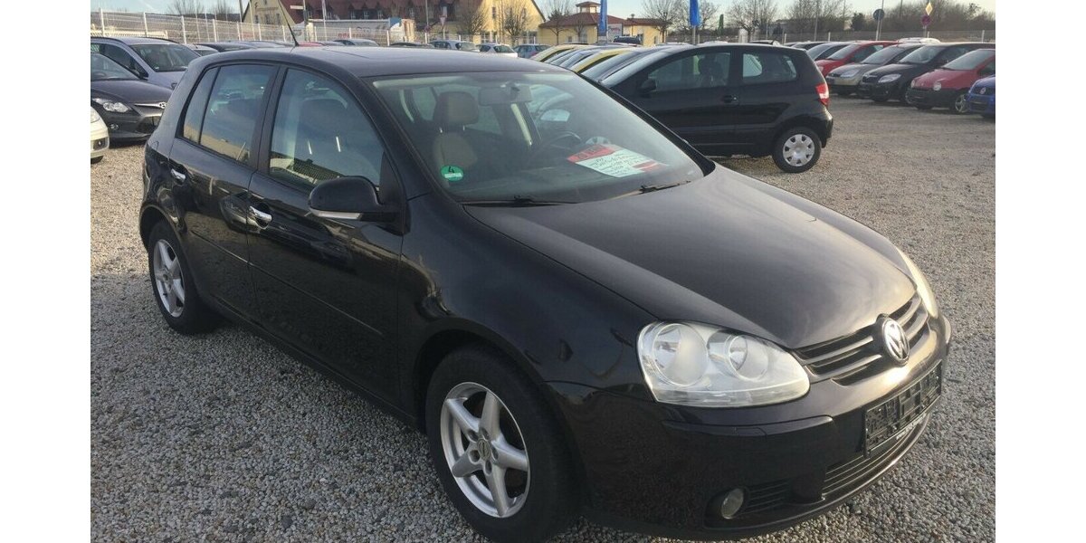 VW Golf Tour Edition,el.SD..Klima,Sitzheiz.,Tüv Neu! 200.000 km 2.999 &euro; Himmelkron 95502