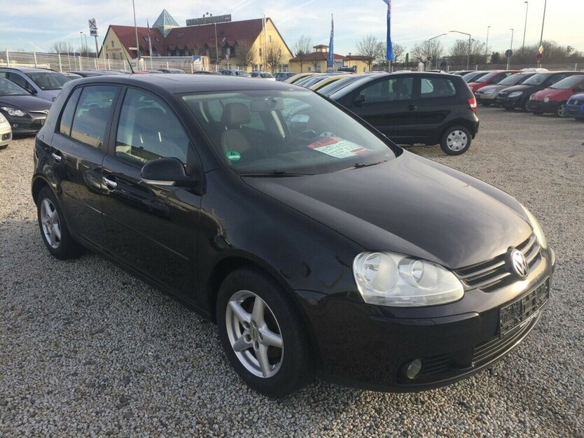 VW Golf Tour Edition,el.SD..Klima,Sitzheiz.,Tüv Neu! 200.000 km 3.400 € Himmelkron 95502