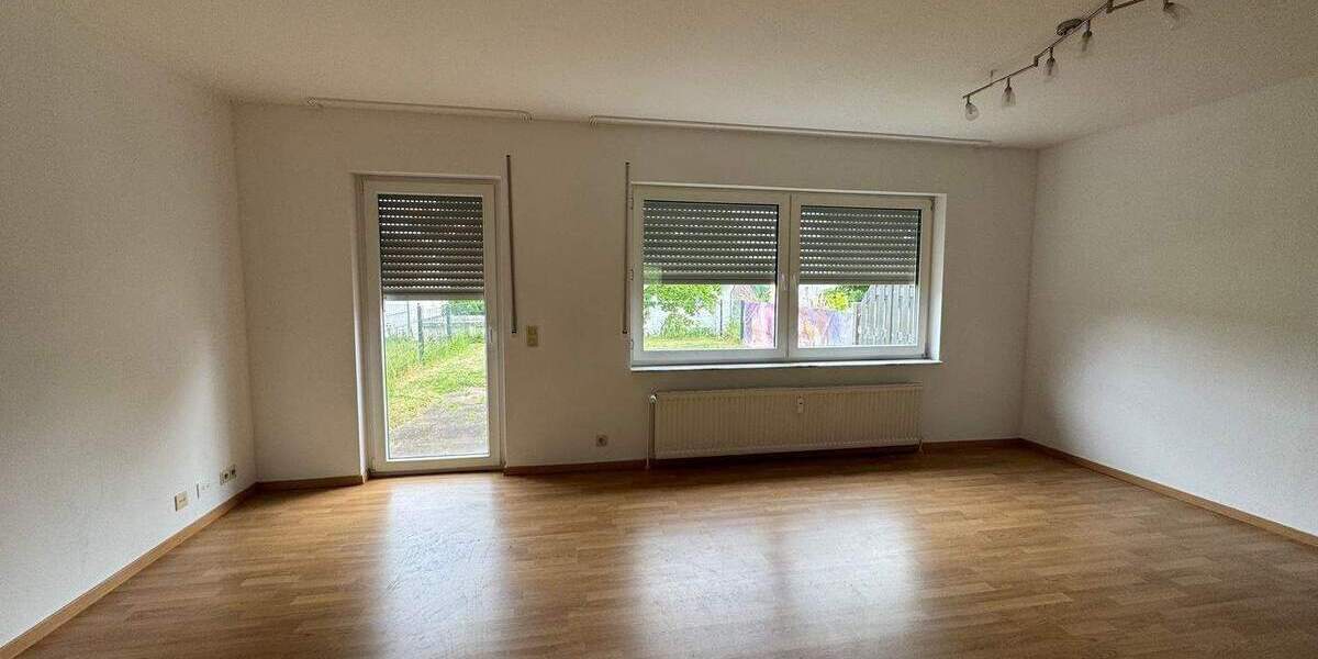 Reihenmittelhaus Binsfeld - 4 Zimmer, 122 m&sup2;, 979&euro; | Angebot:24041979