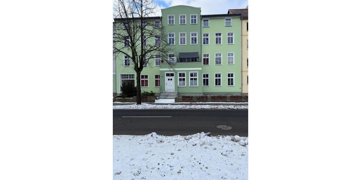 Erdgeschoßwohnung Demmin - 4 Zimmer, 92 m&sup2;, 598&euro; | Angebot:26194491