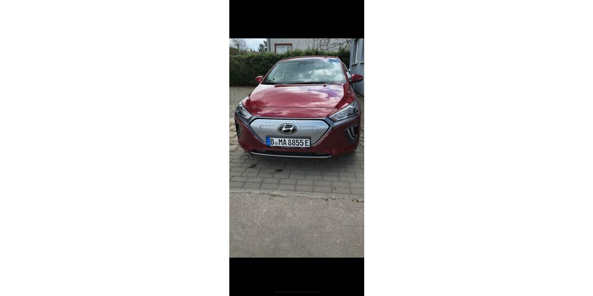 Hyundai IONIQ 24.650 km 17.999 &euro; Berlin 12109