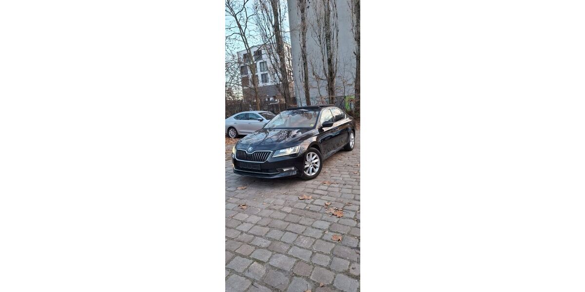 Skoda Superb 174.000 km 13.000 &euro; Blankenfelde-Mahlow 15831