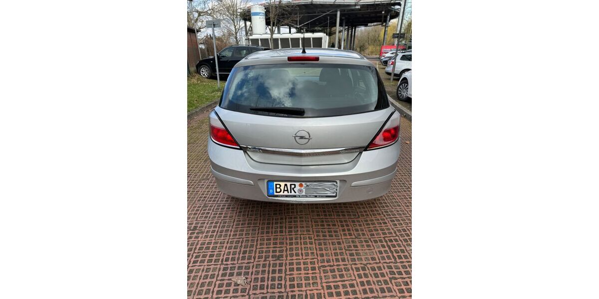 Opel Astra 88.200 km 2.799 &euro; Bernau 16321