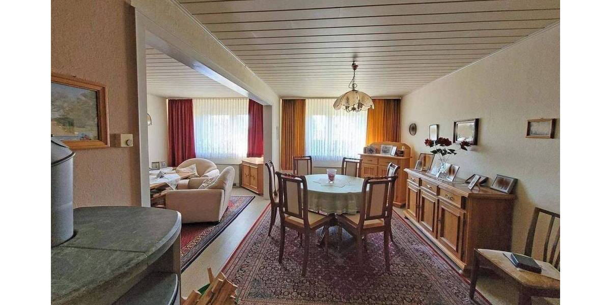 Einfamilienhaus Alsfeld Lingelbach - 7 Zimmer, 180 m&sup2;, 115.000&euro; | Angebot:26879839