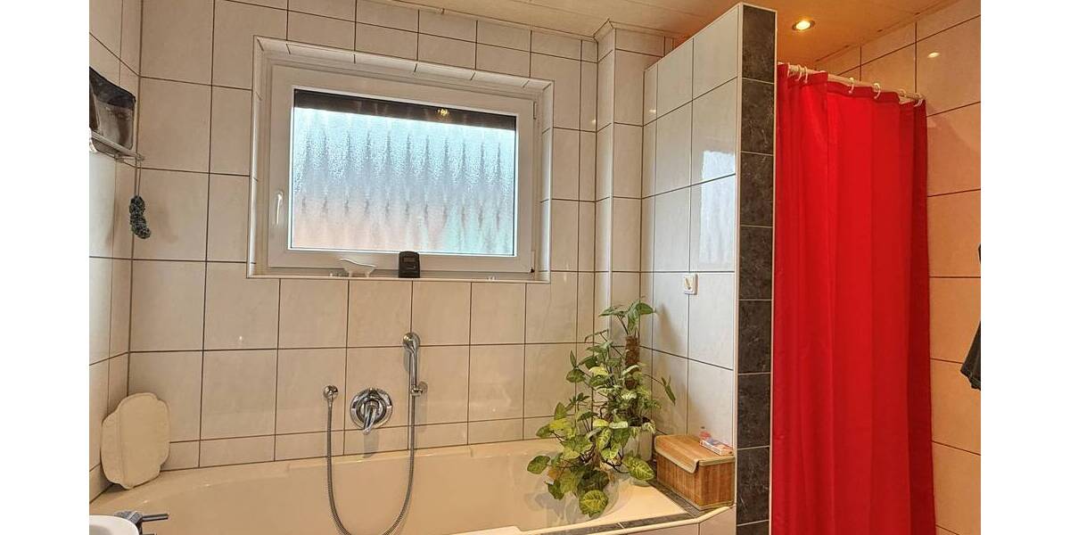 Ihr neues Zuhause wartet auf Sie! Gepflegtes EFH - nur ein 