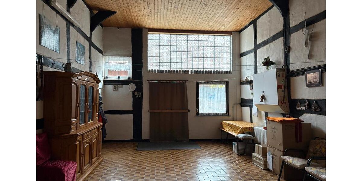 Einfamilienhaus Aerzen - 7 Zimmer, 146 m&sup2;, 149.000&euro; | Angebot:26990771