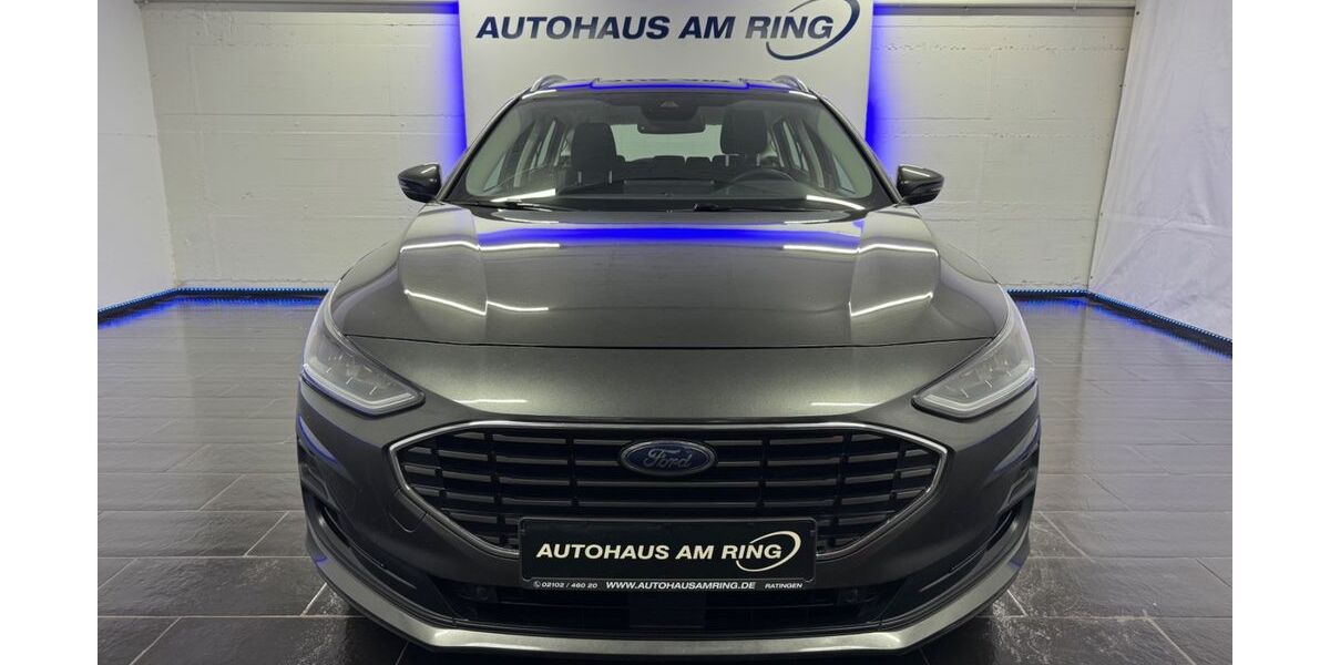 Ford Focus 136.498 km 12.999 &euro; Ratingen bei Düsseldorf 40878