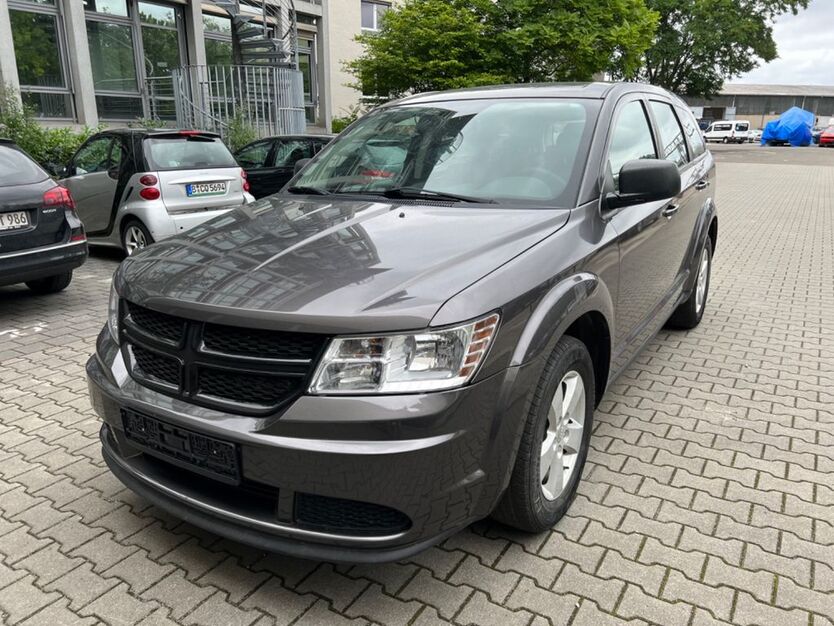 Dodge Journey 105.279 km 13.999 € Berlin 12277