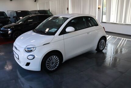 Fiat 500e 9.796 km 15.650 &euro; Essen 45329