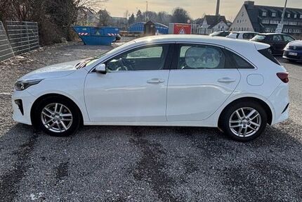 Kia ceed / Ceed 44.000 km 17.999 &euro; Remscheid 42859