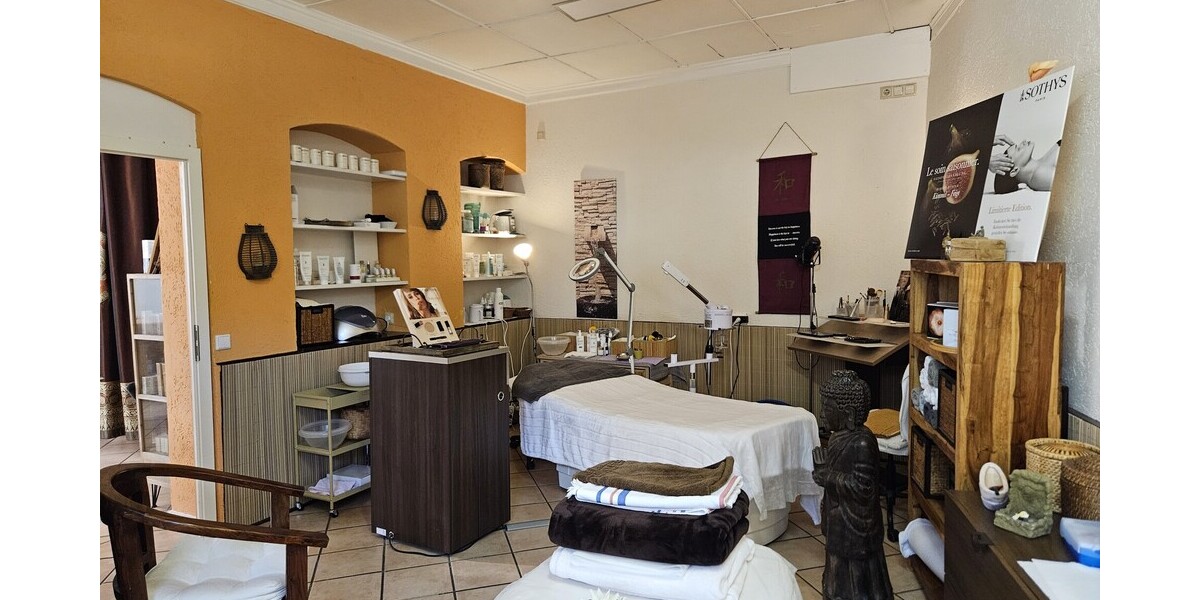Sie haben die Geschäftsidee? Wir haben das Ladenlokal! Zentral in Oberpleis! - Gewerbeobjekt Königswinter Oberpleis | Angebot:23791297