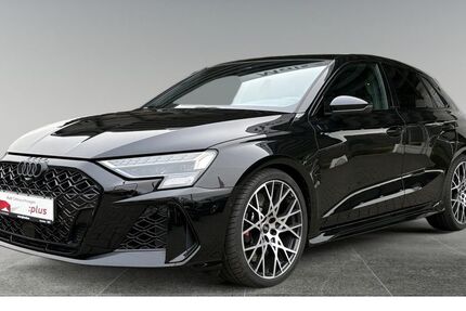 Audi RS3 2.280 km 67.480 &euro; Pronsfeld 54597