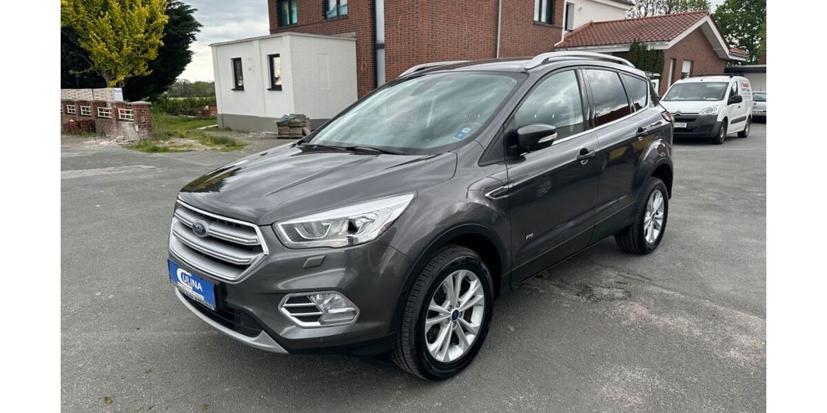 Ford Kuga 88.000 km 12.800 &euro; Erwitte 59597