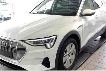 Audi e-tron 46.780 km 24.899 &euro; Freiberg 09599